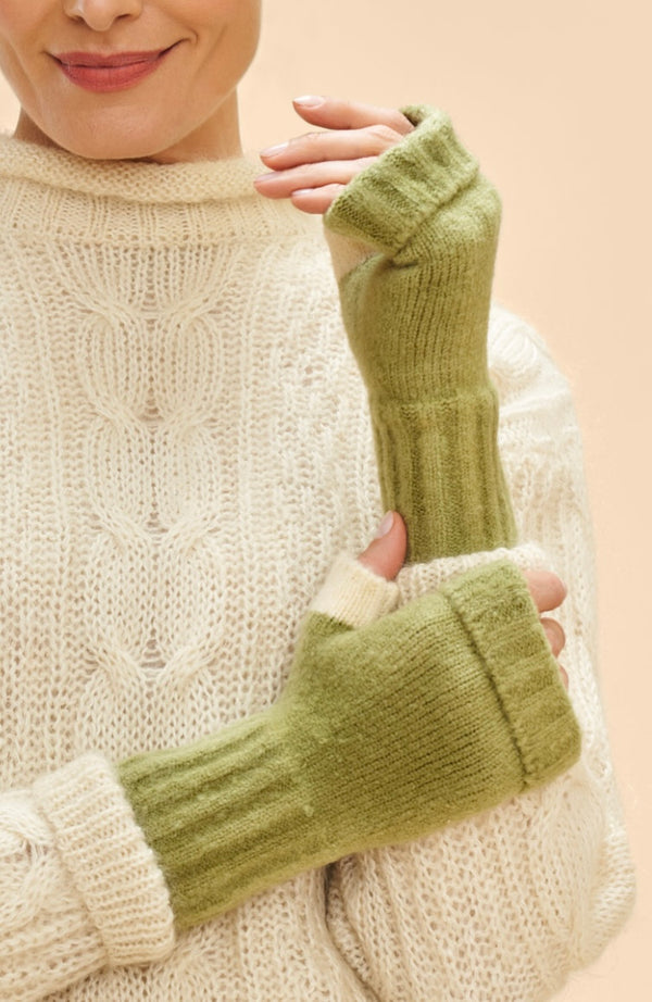 Powder Cassia Sage Wrist Warmer Gloves