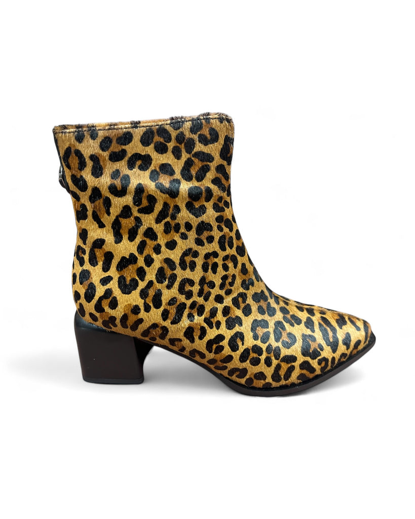 Loretta Vitale Leopard Print Boots