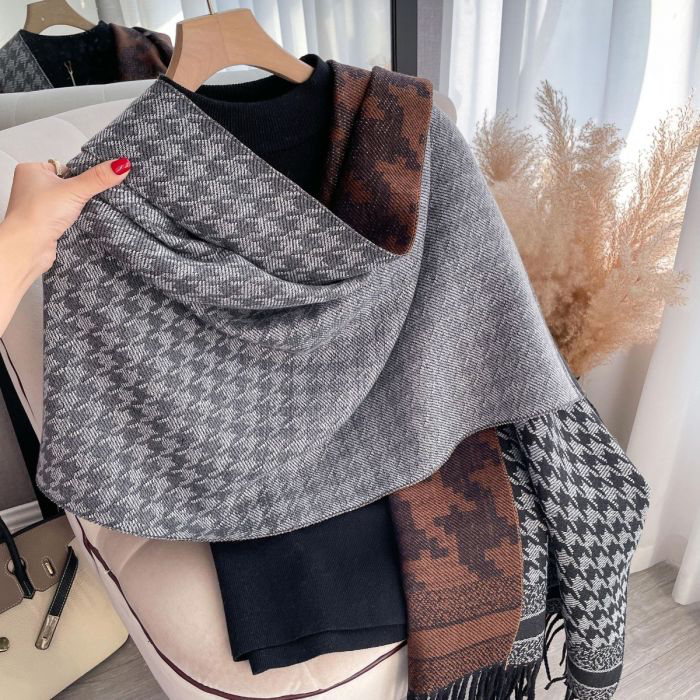 Grey Dogtooth Reversible Wool Scarf